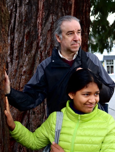 Paul and Muskaan Hammarsal by tree